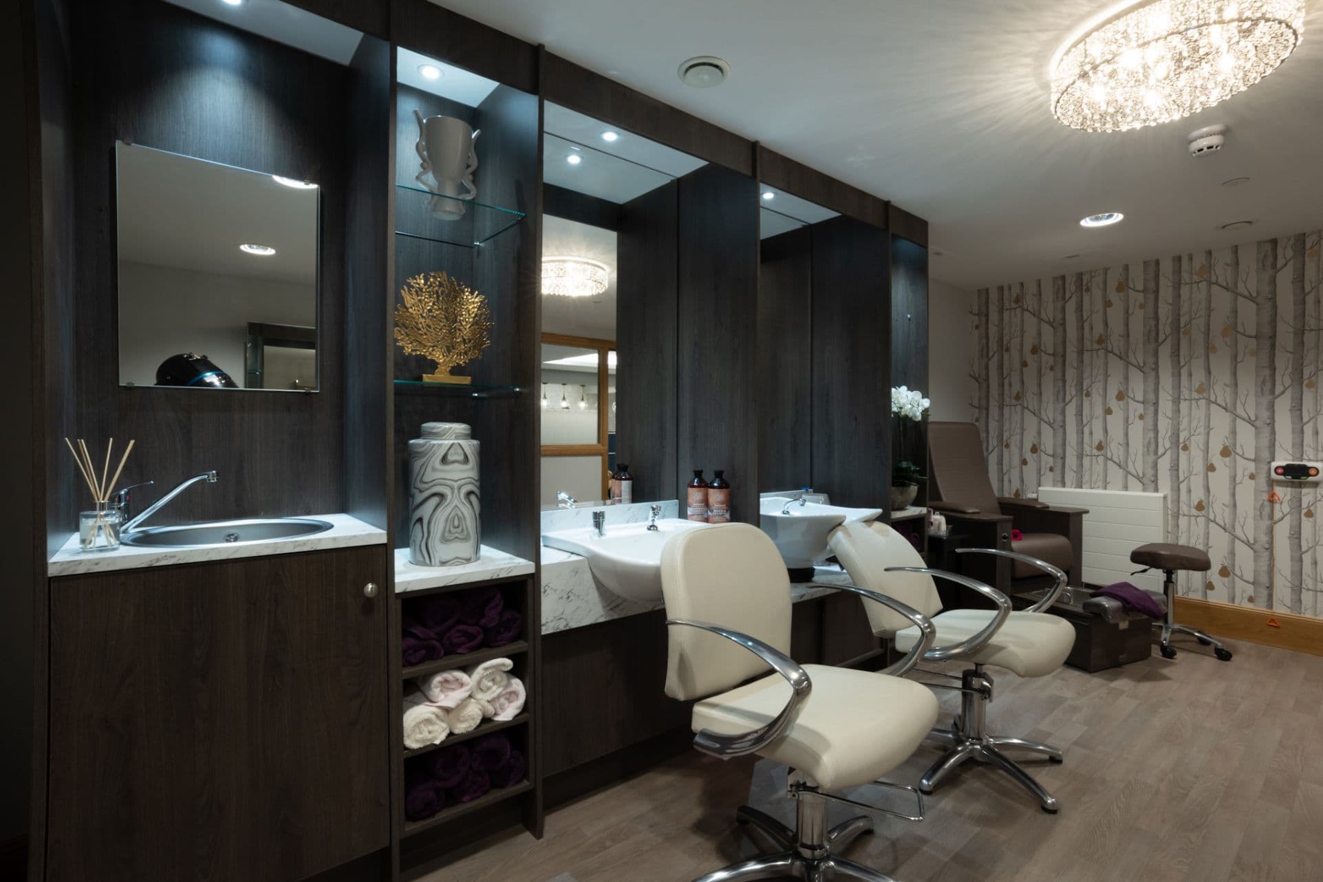 Woodlands Hair Salon & Nail Bar